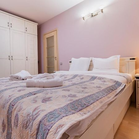 Elegant 1-Bedroom Apartment Пловдив Экстерьер фото