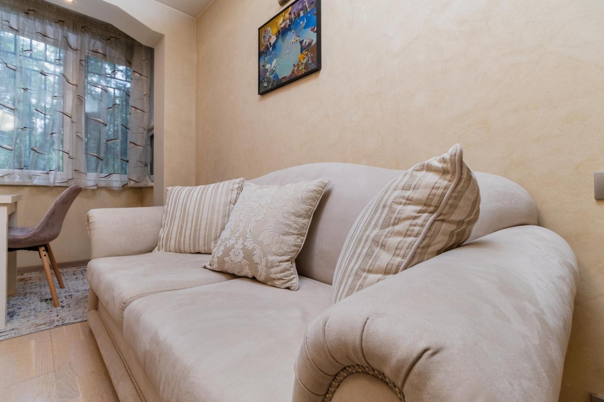 Elegant 1-Bedroom Apartment Пловдив Экстерьер фото
